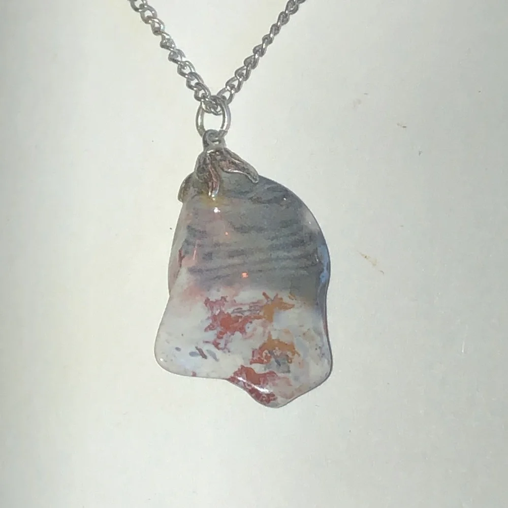 Silver Tone Chain Necklace with Irregular White and Peach Stone Pendant - Picture 2 of 6